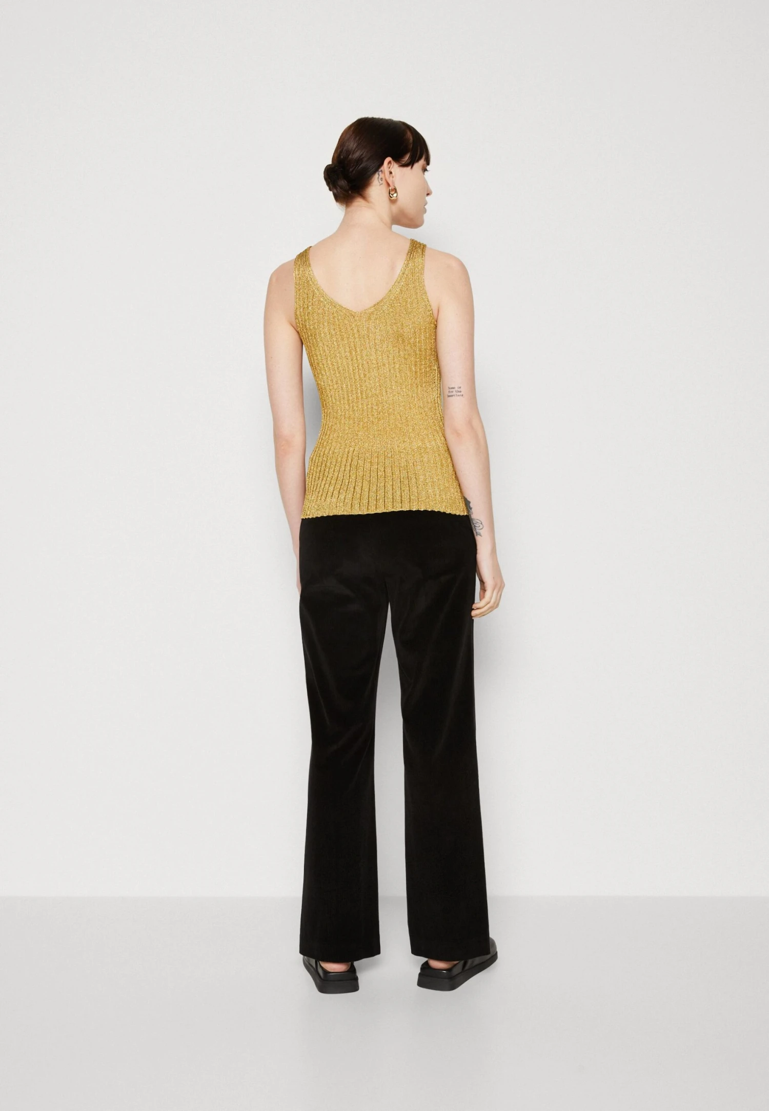 ARKET Top - Gold-Coloured 3 ARKET Top - Gold-Coloured - Image 3