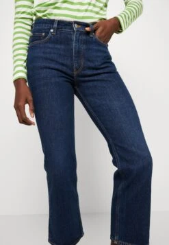 ARKET Flared Jeans - Blue 9 ARKET Flared Jeans - Blue -Arket 046f75c860214d82a374328c062ee8ac
