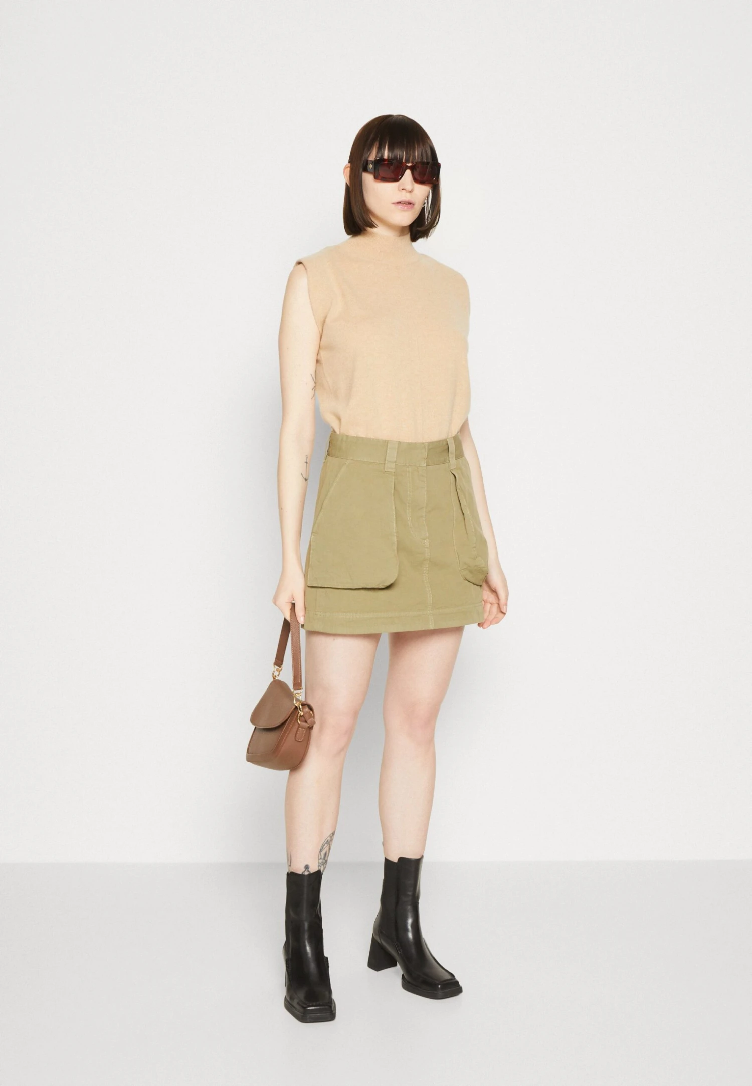 ARKET Mini Skirt - Mini Skirt 2 ARKET Mini Skirt - Mini Skirt - Image 2