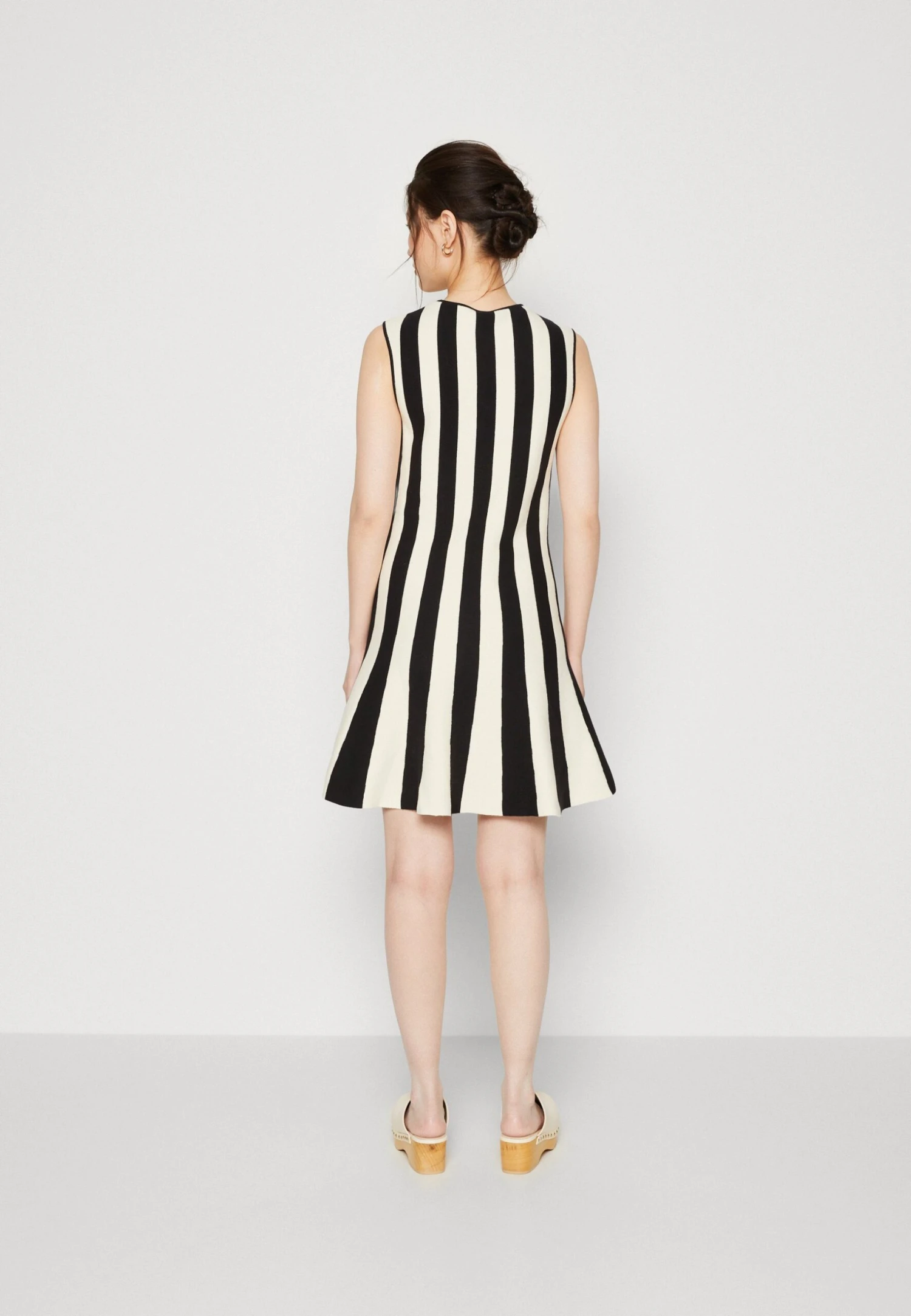 ARKET Jumper Dress - Jumper Dress 3 ARKET Jumper Dress - Jumper Dress - Image 3