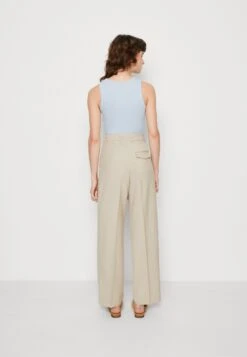 ARKET Trousers - Sand 8 ARKET Trousers - Sand -Arket 2025c264f3fc4df39f29296954612eb6