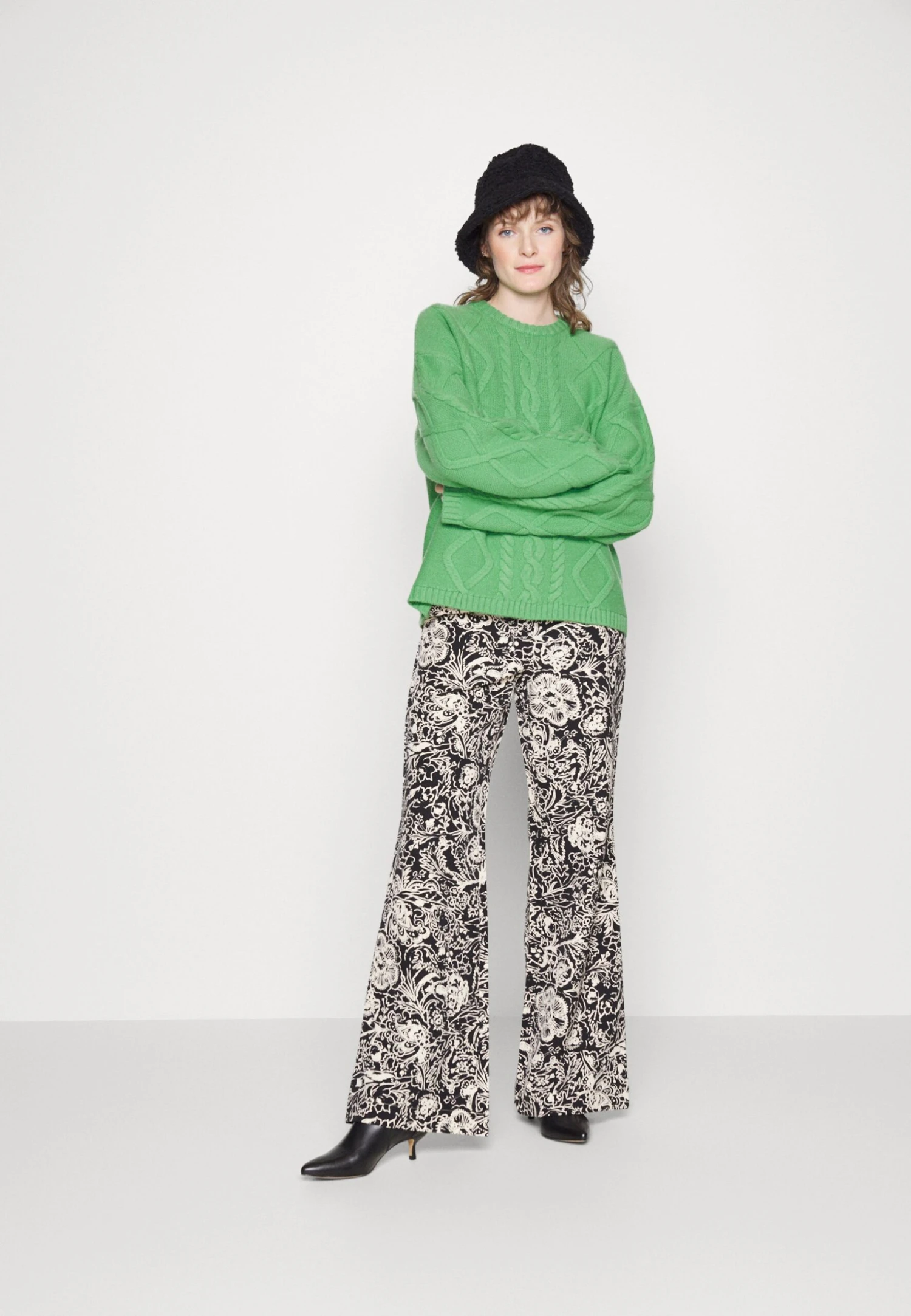 ARKET Jumper - Green 2 ARKET Jumper - Green - Image 2