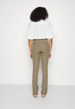 ARKET Trousers - Khaki 11 ARKET Trousers - Khaki -Arket 30796ba119794ddf9ade79b0c34b3efc
