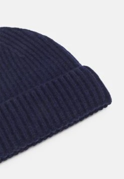 ARKET Unisex - Beanie - Navy -Arket 360f60c7368a4c7f9018c74de30fc2c1