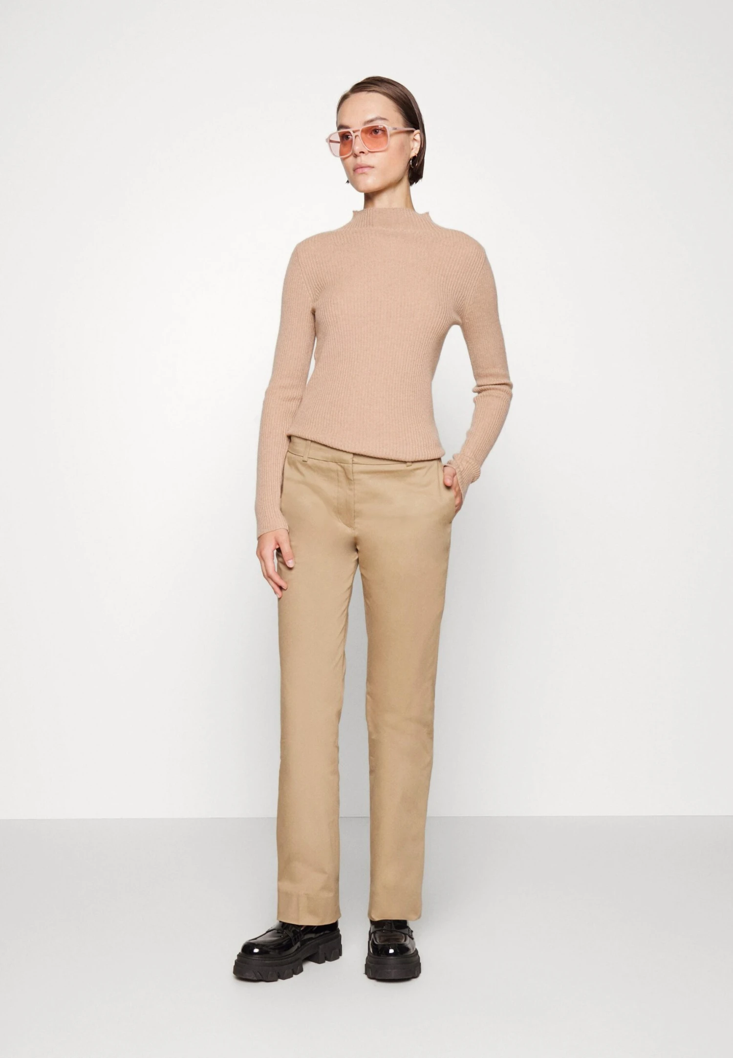 ARKET Trousers - Beige 2 ARKET Trousers - Beige - Image 2