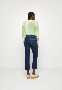 ARKET Flared Jeans - Blue 8 ARKET Flared Jeans - Blue -Arket 3be3edeb60844706a242fdace204be1b