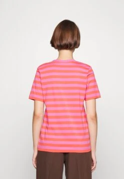 ARKET Basic T-Shirt - Pink 7 ARKET Basic T-Shirt - Pink -Arket 3cfcf697e1e94718a33f42667f4cf54d