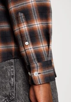 ARKET Shirt - Brown 9 ARKET Shirt - Brown -Arket 4affb09de5c849f9a0d2c41700d48be4