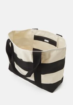 ARKET Tote Bag - Black -Arket 4f38bd696b544a4382f010196de5101e