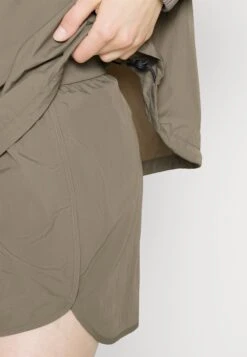 ARKET Light Shorts - Sports Shorts - Dark Beige/Grey 11 ARKET Light Shorts - Sports Shorts - Dark Beige/Grey -Arket 4fc0275f008849fb9a912bb76275cded