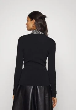 ARKET Cardigan - Black 8 ARKET Cardigan - Black -Arket 529a9b01b26941c1a7d70d2e3ecbccbe