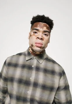 ARKET Shirt - Beige -Arket 52d8e521bd6746a3a9d5bbd396615719