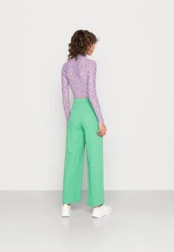 ARKET Trousers - Green -Arket 779508a5caa048d6bd9ee9a81106620b