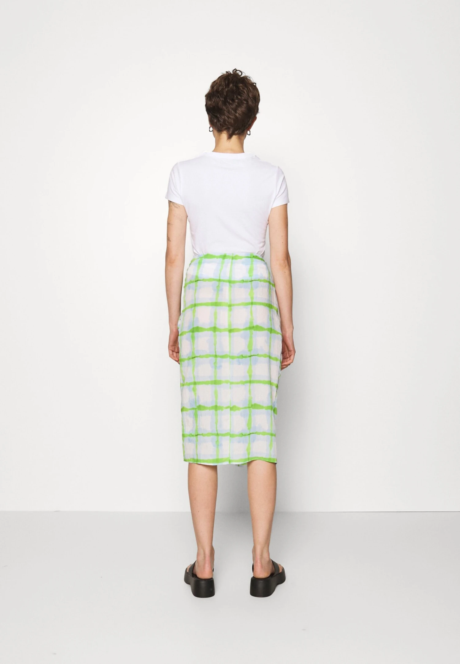 ARKET Pencil Skirt - Off White 3 ARKET Pencil Skirt - Off White - Image 3