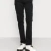 ARKET Slim Fit Jeans - Black