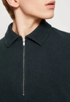 ARKET Fleece Jumper - Dark Green 11 ARKET Fleece Jumper - Dark Green -Arket 975d5d551fbe4eada5219c017367d7e4