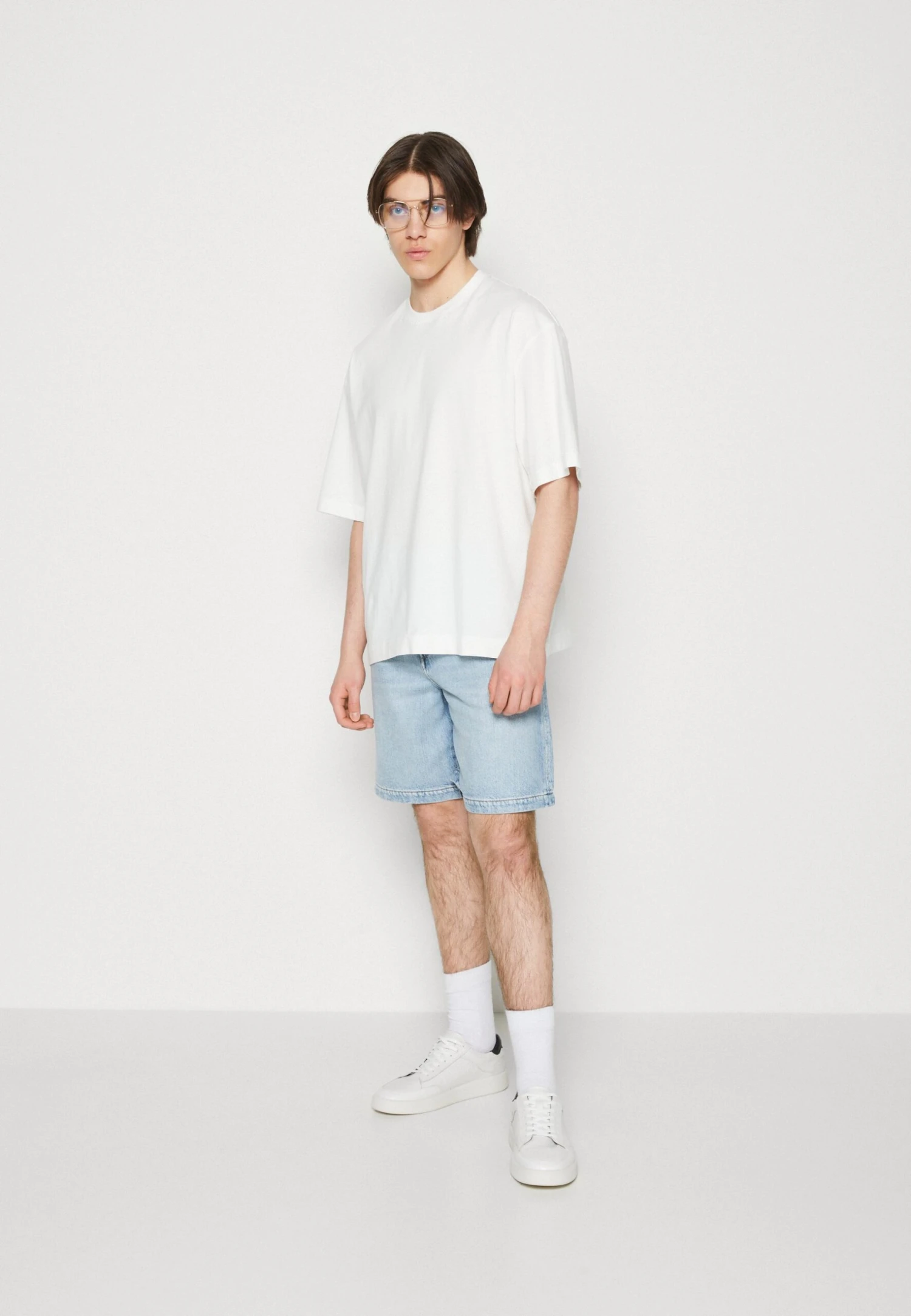 ARKET Basic T-Shirt - White 2 ARKET Basic T-Shirt - White - Image 2