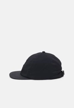 ARKET Unisex - Cap - Black -Arket 98354866083a455eb8c514b2314032b3
