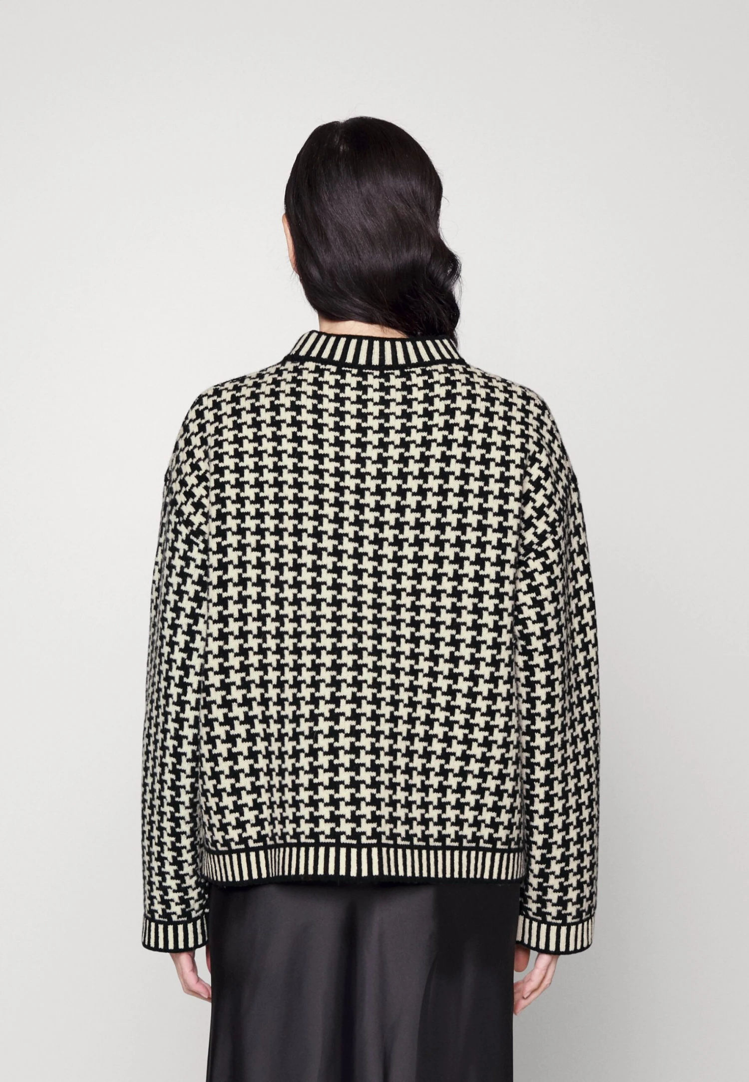 ARKET Jumper - Black/White 3 ARKET Jumper - Black/White - Image 3