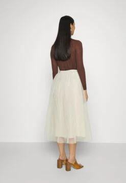 ARKET Pleated Skirt - Beige Dusty Light -Arket a1da16162965470182818278754c50a9
