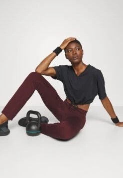 ARKET Leggings - Burgundy 11 ARKET Leggings - Burgundy -Arket b0465a497e994863b9c7aa0167599945