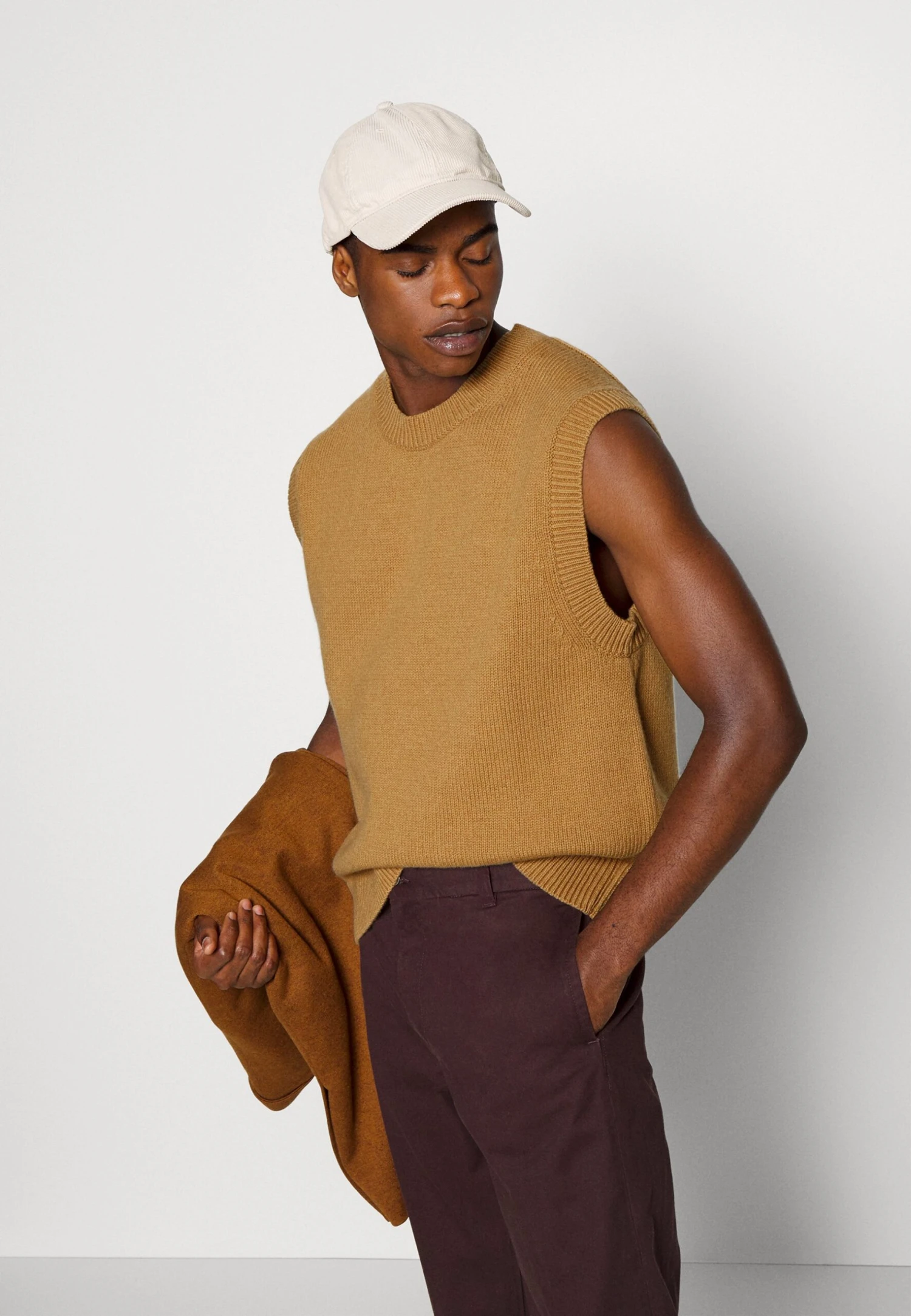 ARKET Top - Camel 5 ARKET Top - Camel - Image 5