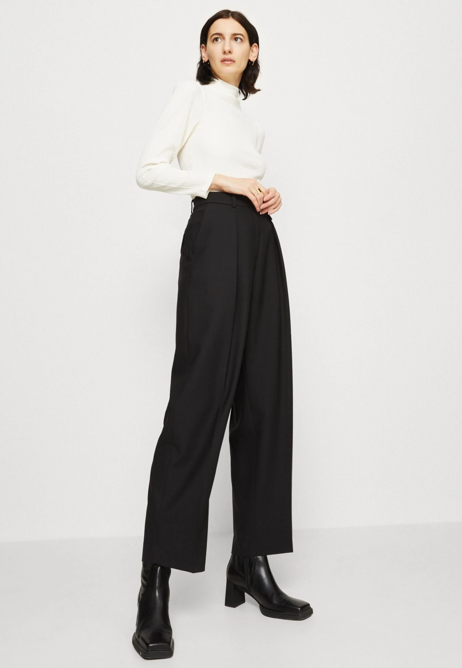 ARKET Trousers - Black 4 ARKET Trousers - Black - Image 4