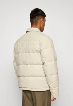 ARKET Light Jacket - Beige 7 ARKET Light Jacket - Beige -Arket ef4995a36d0240a7b13bf98b18577629