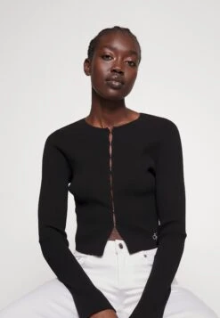 ARKET Straight Leg Jeans - White 13 ARKET Straight Leg Jeans - White -Arket f0c08c2e263643a78b061f75e720e9ba