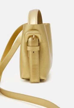 ARKET Across Body Bag - Metal -Arket ff0ca74988f746c7959fa0c02e2ae2e3